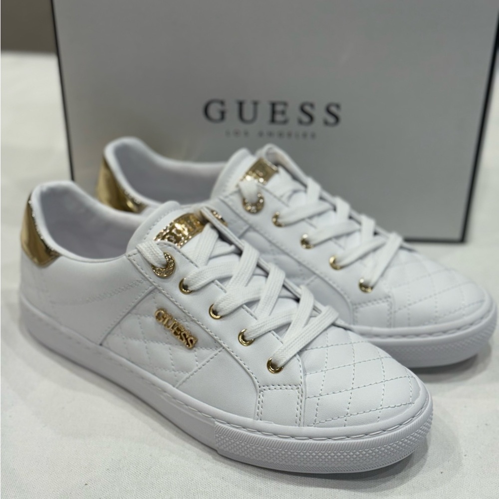 Guess Women's Sneaker Loven Color White